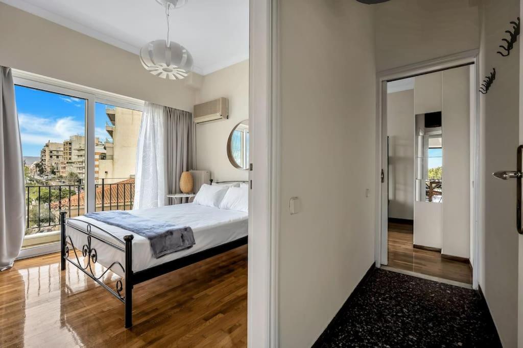 Bright Central Apartment With Splendid Sea View! Chalkís المظهر الخارجي الصورة